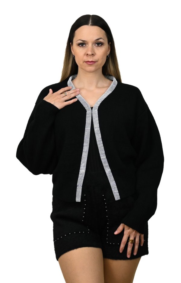Elegantný sveter so strieborným lemovaním čierny spredu