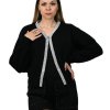Teplý sveter so širokými rukávmi čierny krásna móda