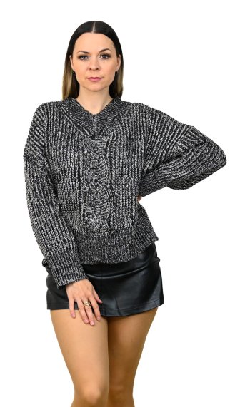 Pletený sveter s metalickým vláknom spredu vykasaný